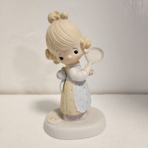 Precious Moments 1979 Eggs Over Easy Porcelain Figurine